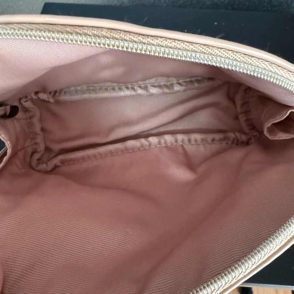 Marc Jacobs Glossy Beige Cosmetic Bag